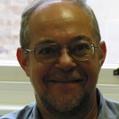 Dr Gustavo Mesch