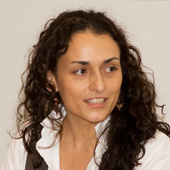 Dr Sandra Gonzalez-Bailon