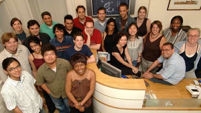 Group photo of the 2006 SDP students.