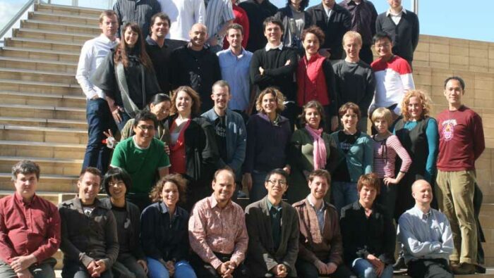 Group photo of the 2009 SDP students.