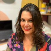 Dr Andrea Medrado